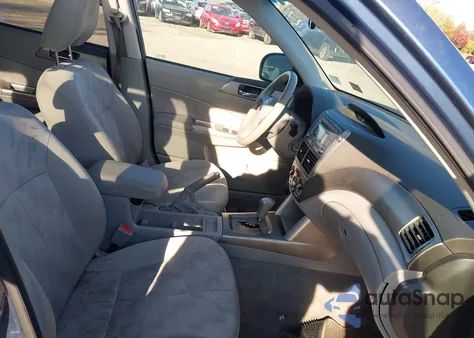 2009 Subaru Forester 2.5X из США, поврежденный, VIN JF2SH63639H707680